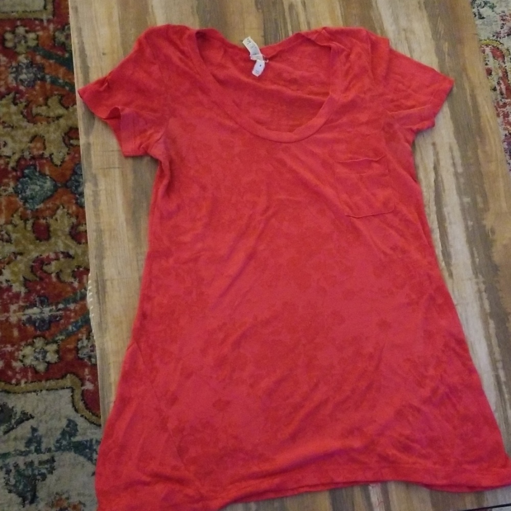 Boyfriend-Fit Burnout Tee